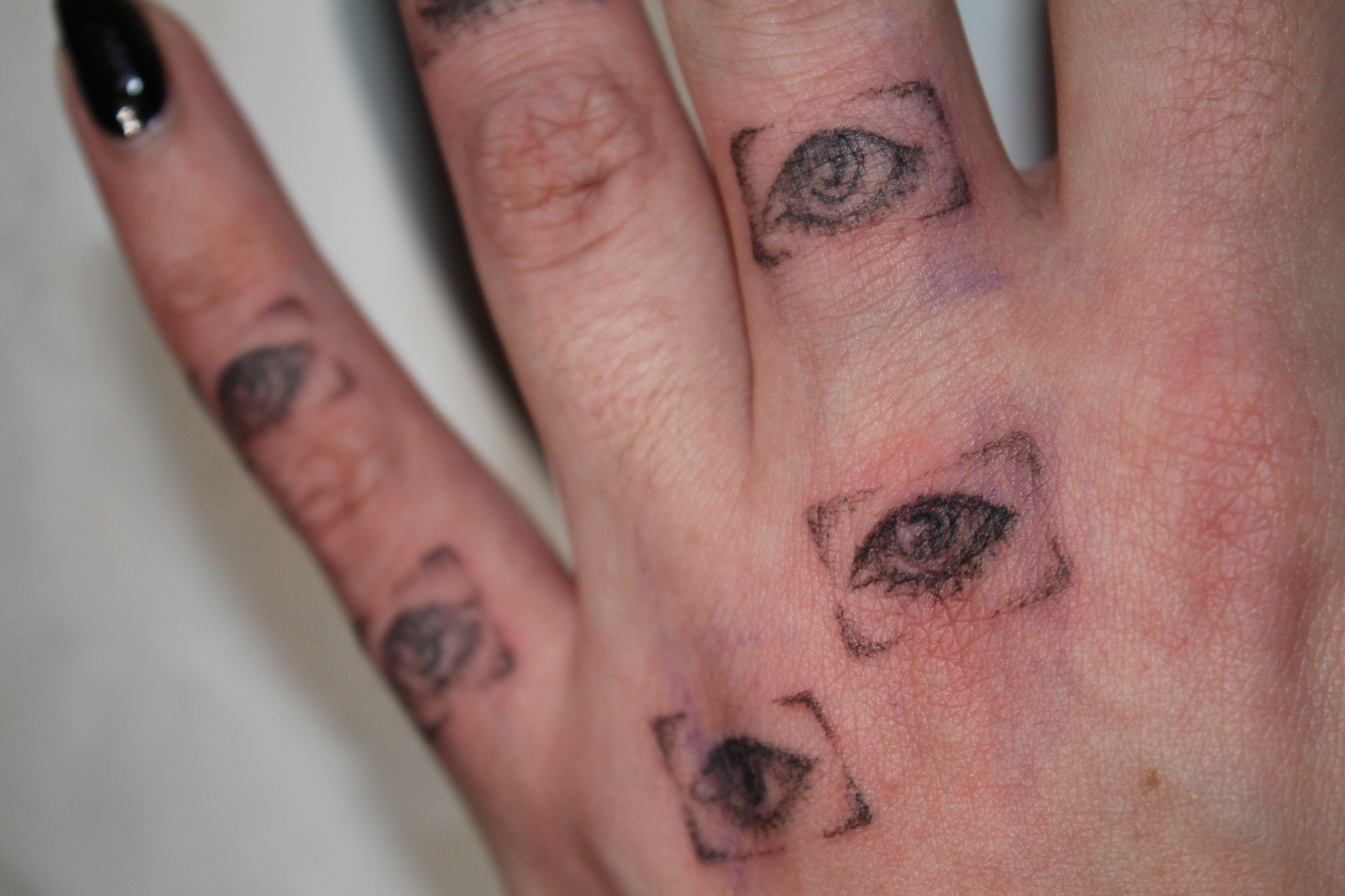 eyes skin jewellery